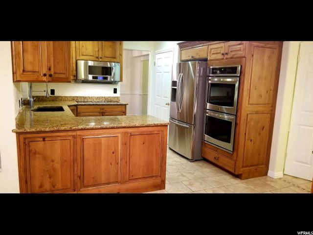 2259 E Rolling Oaks Ln, Layton, UT 84040 — photo 5