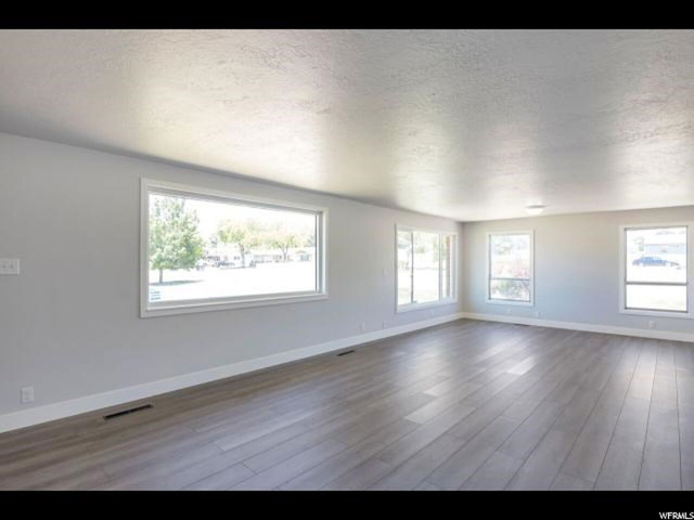 413 W 2400 N, Sunset, UT 84015 — photo 3
