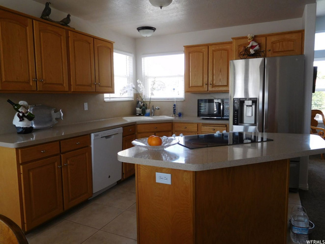 2144 N 750 W, Clinton, UT 84015 — photo 2