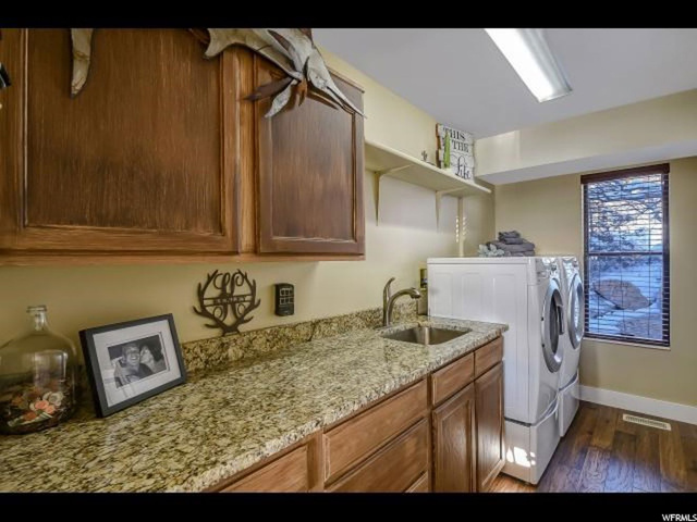 2474 E 6500 S, Uintah, UT 84403 — photo 10