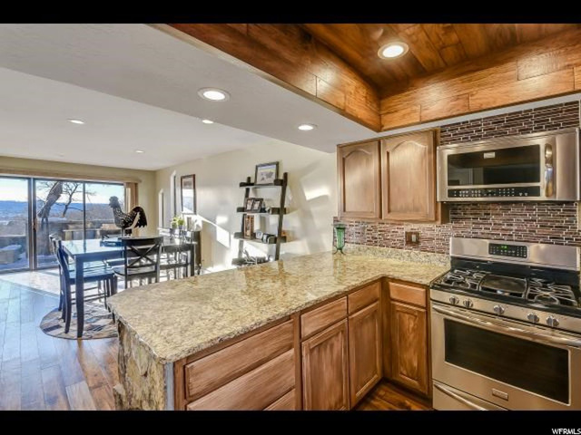 2474 E 6500 S, Uintah, UT 84403 — photo 8