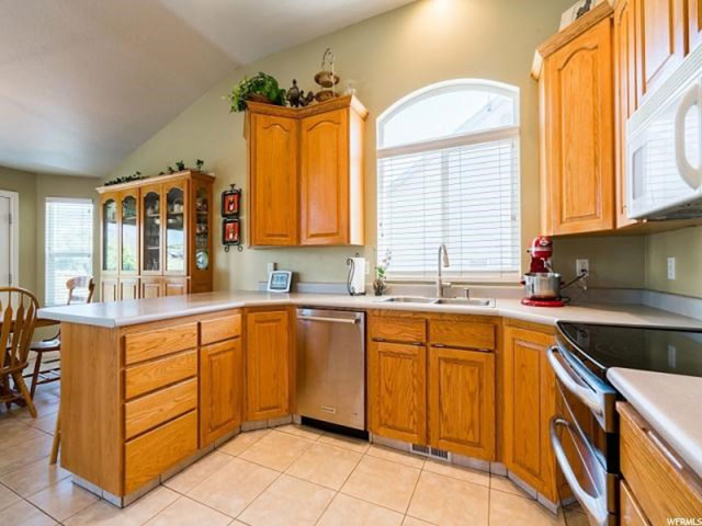 2288 N 75 E, Layton, UT 84041 — photo 5