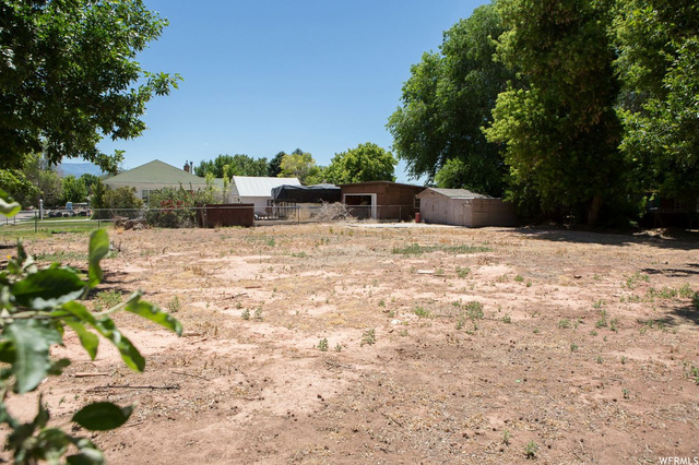 490 E 100 N, Richfield, UT 84701 — photo 9