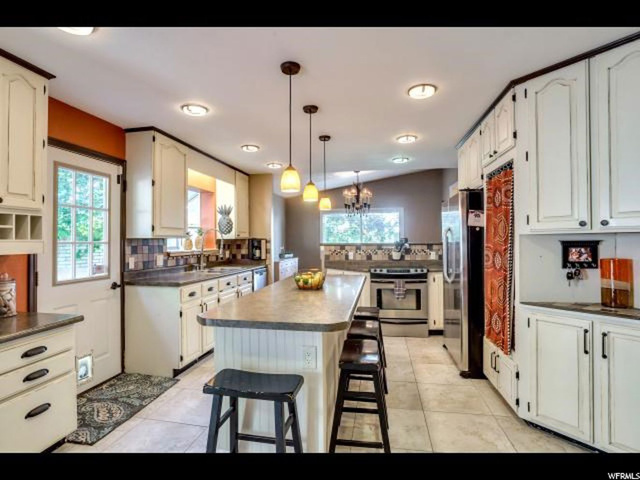 586 E Pheasant Way S, Bountiful, UT 84010 — photo 7