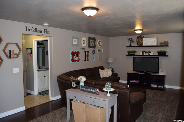 659 W 25 N, Clearfield, UT 84015 — photo 11