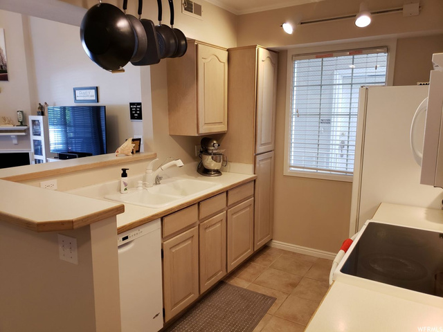 650 S Main St ##9302, Bountiful, UT 84010 — photo 9