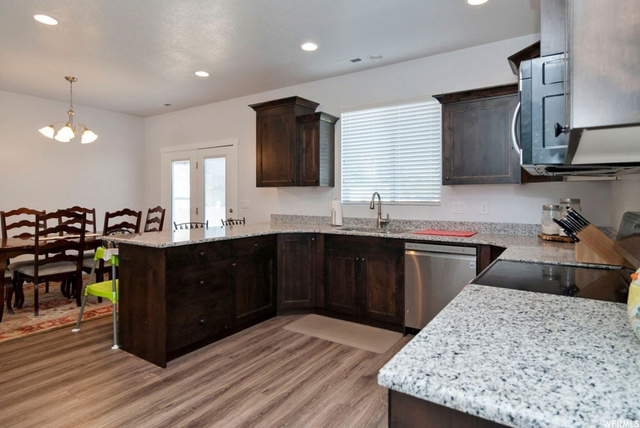 186 S 760 W, Tremonton, UT 84337 — photo 10
