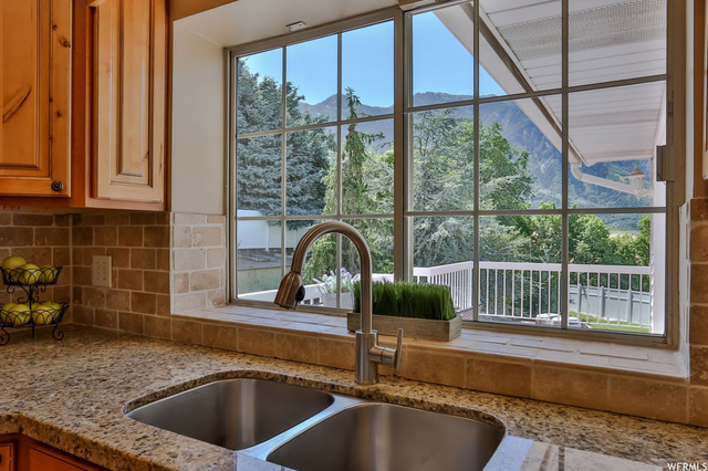 2862 E 9800 S, Sandy, UT 84092 — photo 11
