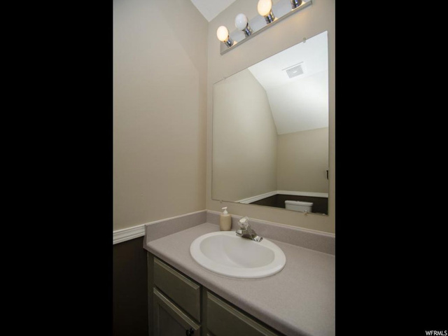 422 E 2050 N #4C, North Ogden, UT 84414 — photo 9