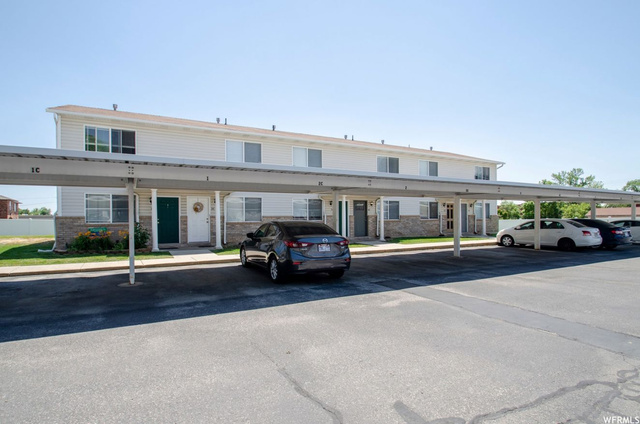 422 E 2050 N #4C, North Ogden, UT 84414 — photo 2