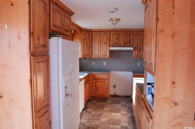 1439 N 325 E, Nephi, UT 84648 — photo 4