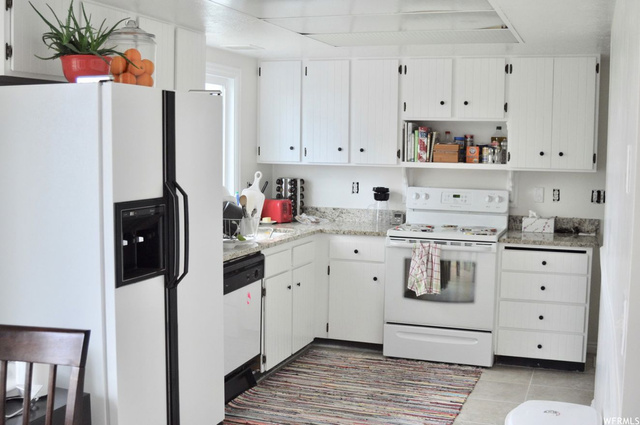 2593 2000 W, Clinton, UT 84015 — photo 5