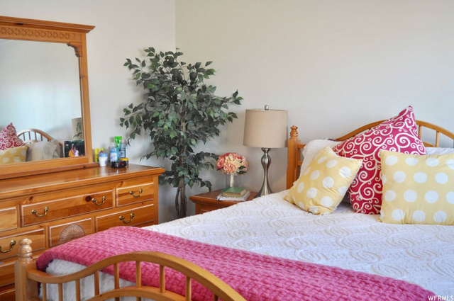2593 2000 W, Clinton, UT 84015 — photo 10