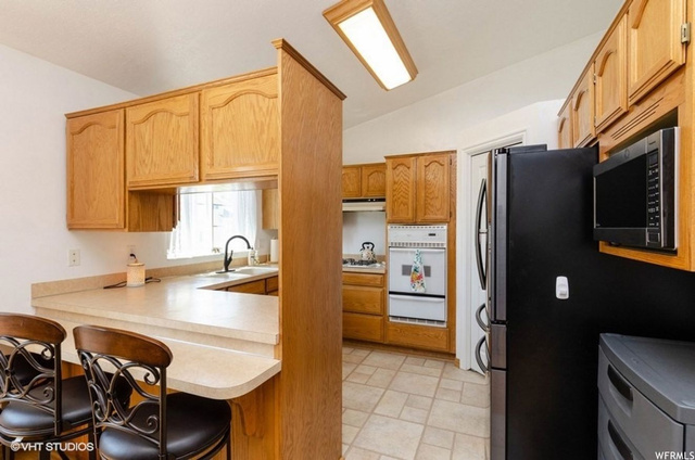 607 W 1000 N, Clinton, UT 84015 — photo 6