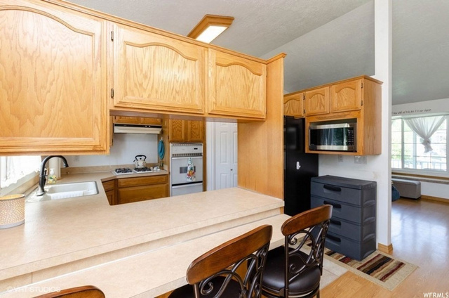 607 W 1000 N, Clinton, UT 84015 — photo 7