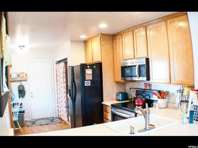 170 W 275 N, Centerville, UT 84014 — photo 7