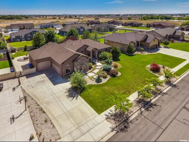 751 W 2825 N, Pleasant View, UT 84414 — photo 3