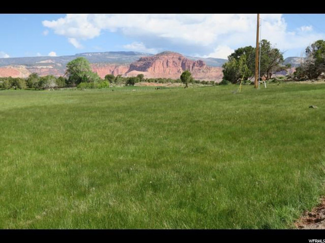 675 E Highway 24 St, Torrey, UT 84775 — photo 3