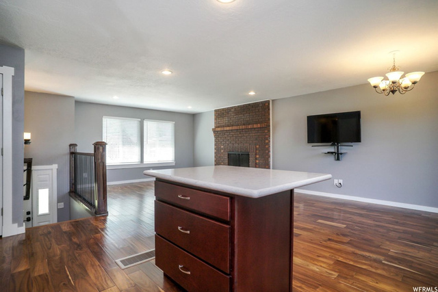 913 N Ash Dr E, Layton, UT 84040 — photo 7