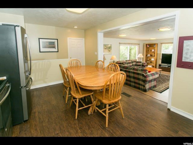 950 E Tritoma Ave, Sandy, UT 84094 — photo 12