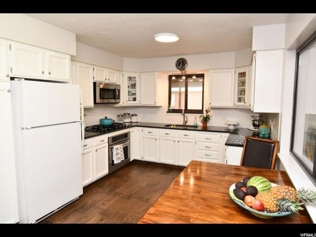 943 S 400 W, Bountiful, UT 84010 — photo 2