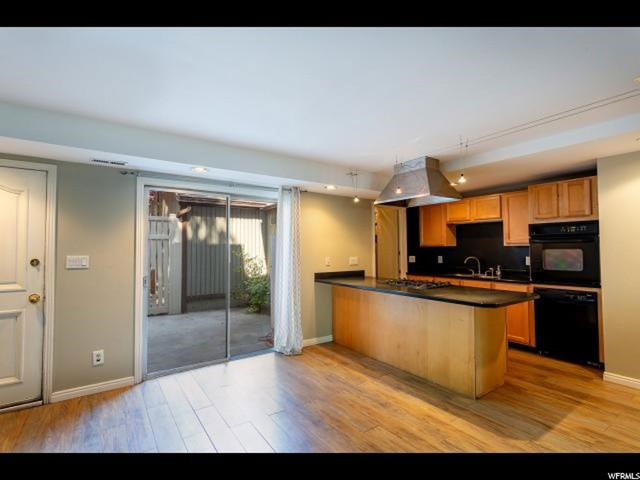 5447 Willow Ln, Murray, UT 84107 — photo 3