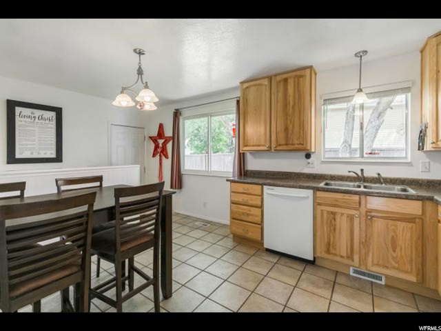 375 E 10375 S, Sandy, UT 84070 — photo 7