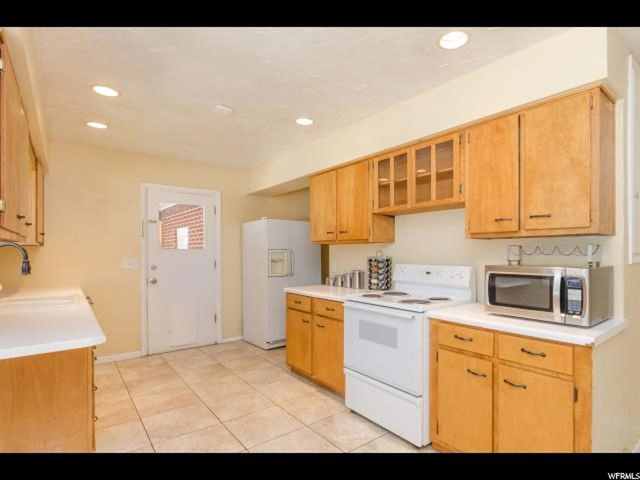 131 E 100 S, Centerville, UT 84014 — photo 9