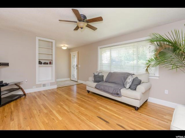 131 E 100 S, Centerville, UT 84014 — photo 4