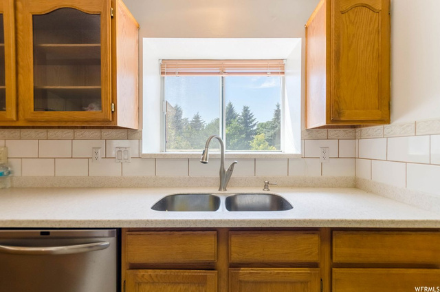 859 N 600 E, Logan, UT 84321 — photo 12