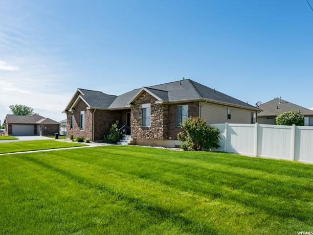 1576 W 1300 N, Clinton, UT 84015 — photo 2