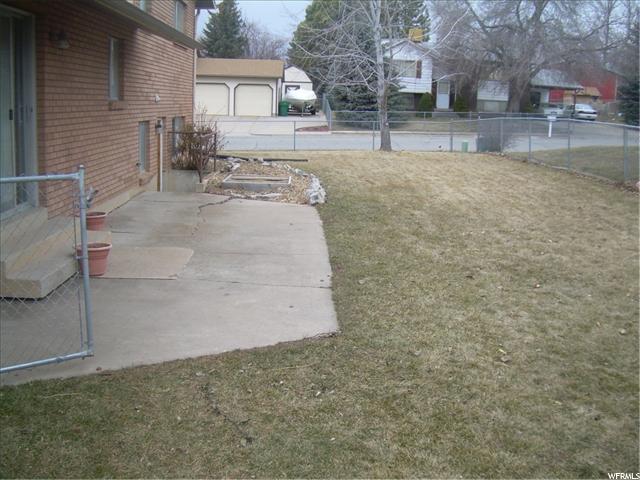 1194 N Kimberly Dr E, Layton, UT 84040 — photo 4