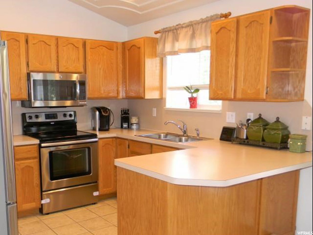 4701 S 3900 W, Roy, UT 84067 — photo 2