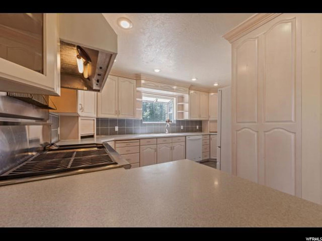 539 E Splendor View Cir, Midvale, UT 84047 — photo 10