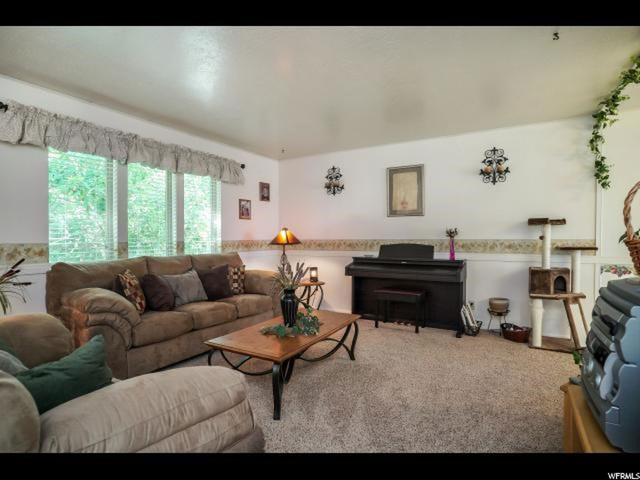 5961 S 2550 W, Roy, UT 84067 — photo 4