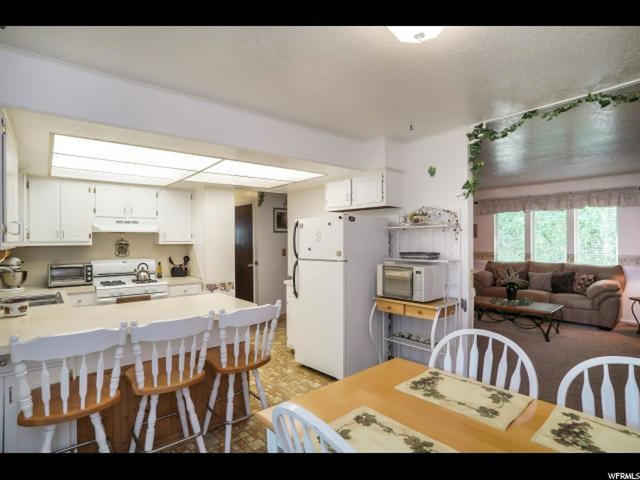 5961 S 2550 W, Roy, UT 84067 — photo 9