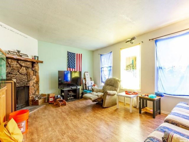 662 W 2650 N, Clinton, UT 84015 — photo 4