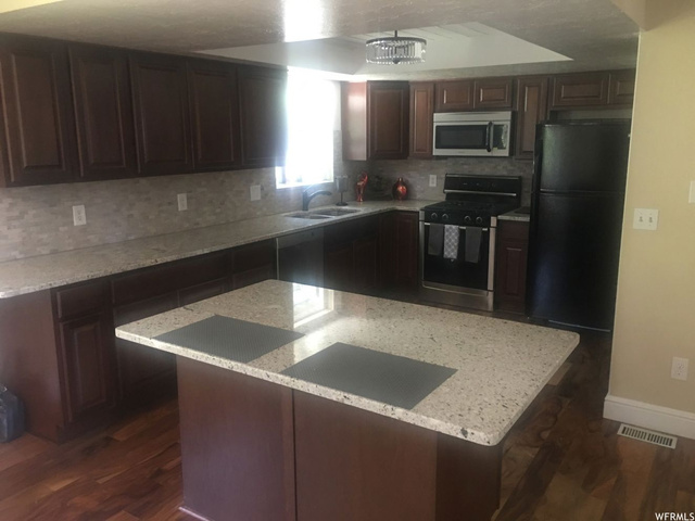 8054 S 2575 E, South Weber, UT 84405 — photo 11