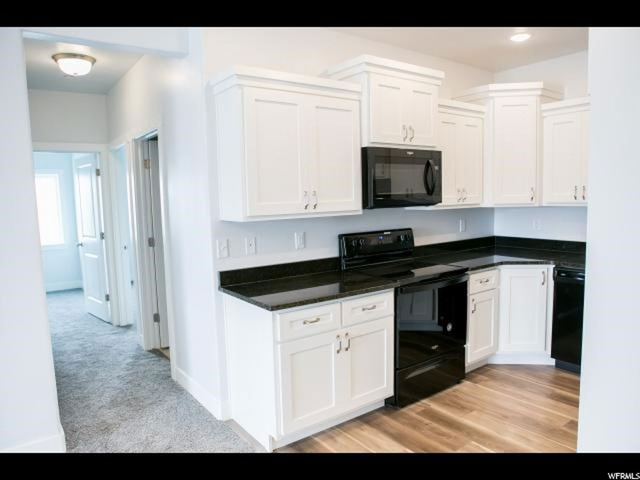 182 W 1575 N #5, Logan, UT 84341 — photo 6