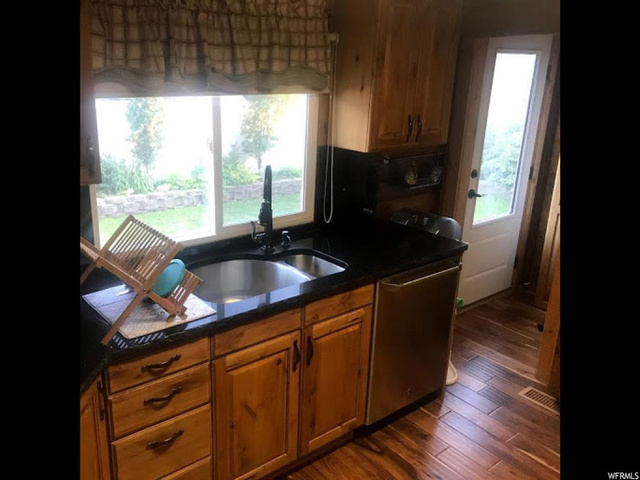 58 E 3100 S, Bountiful, UT 84010 — photo 4