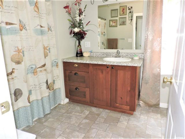 294 S 300 W, Delta, UT 84624 — photo 12