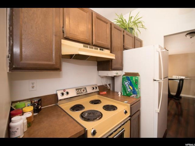 1561 N Emerald Dr E, Layton, UT 84040 — photo 7
