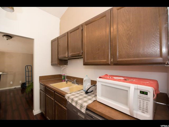 1561 N Emerald Dr E, Layton, UT 84040 — photo 8