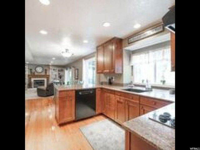 2195 E Little Cloud Cir, Sandy, UT 84093 — photo 3