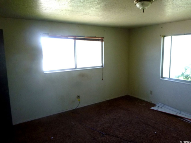 132 W 2125 N, Sunset, UT 84015 — photo 6