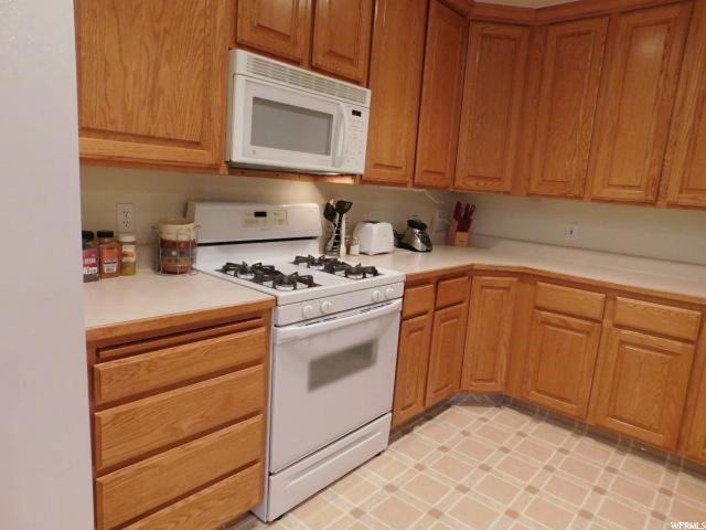 130 E Center St, Levan, UT 84639 — photo 3