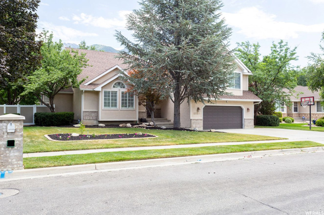 12123 S Bluff View Dr E, Sandy, UT 84092 — photo 2
