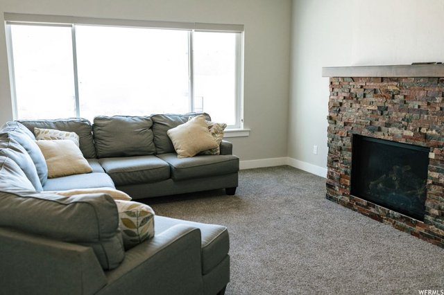 462 E 400 S, Hyrum, UT 84319 — photo 9