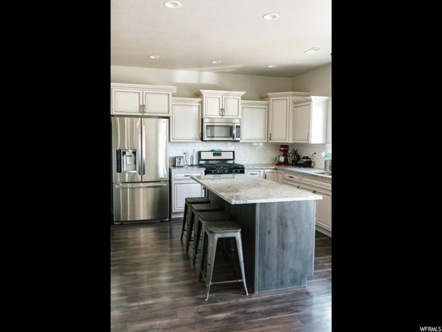 462 E 400 S, Hyrum, UT 84319 — photo 11