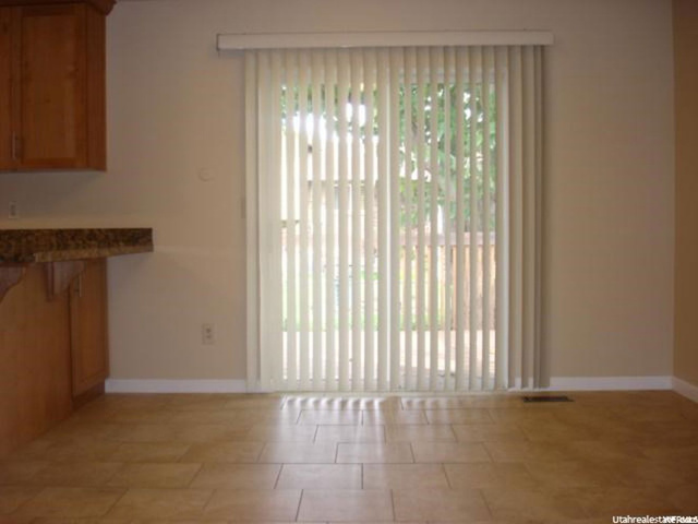 722 E Snowcreek Cir, Layton, UT 84040 — photo 12
